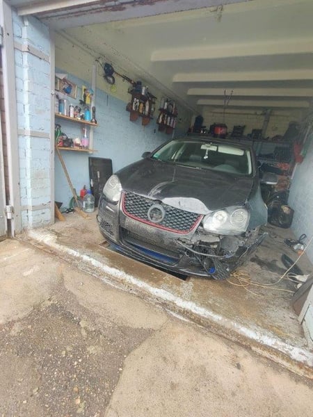 VW Golf / 2004 / Kaunas