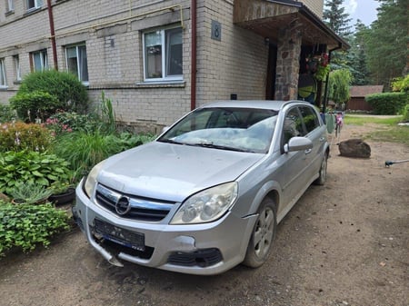 Opel Signum / 2006 / Kaunas