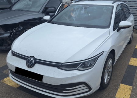 VW Golf / 2023 / Kaunas