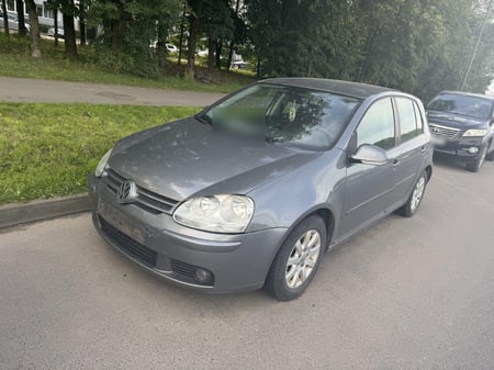 VW Golf / 2006 / Kaunas