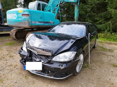 Mercedes Benz S320 / 2006 / Vilnius