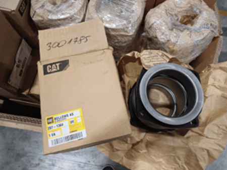 KOMPENSATORIUS 2071364 CATERPILLAR