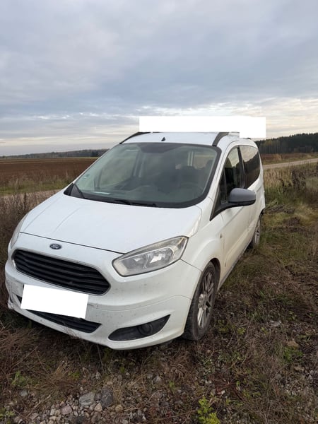 Ford TOURNEO COURIER / 2016 / Vilnius
