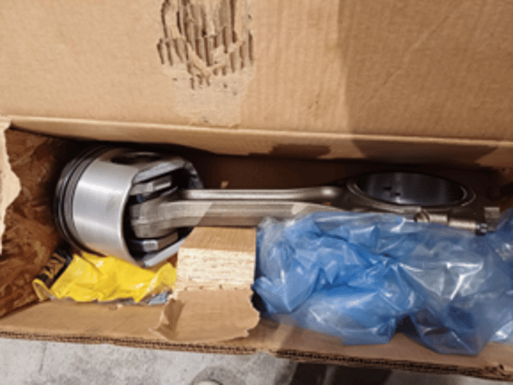 STŪMOKLIS CILINDRO 299-5204 CATERPILLAR