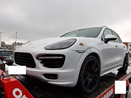 Porsche CAYENNE GTS / 2013 / Kaunas