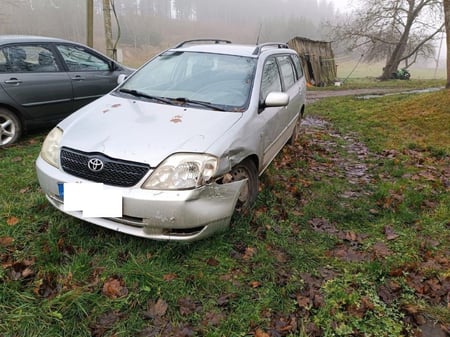 Toyota Corolla / 2003 / Telšių raj.