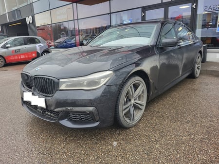 BMW 750ixDrive / 2018 / Jonava