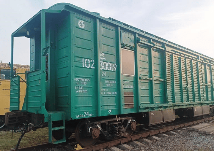 Dengtas krovininis vagonas