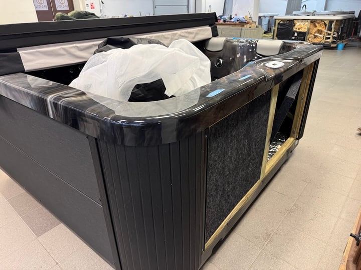 Sūkurinė vonia BOKO