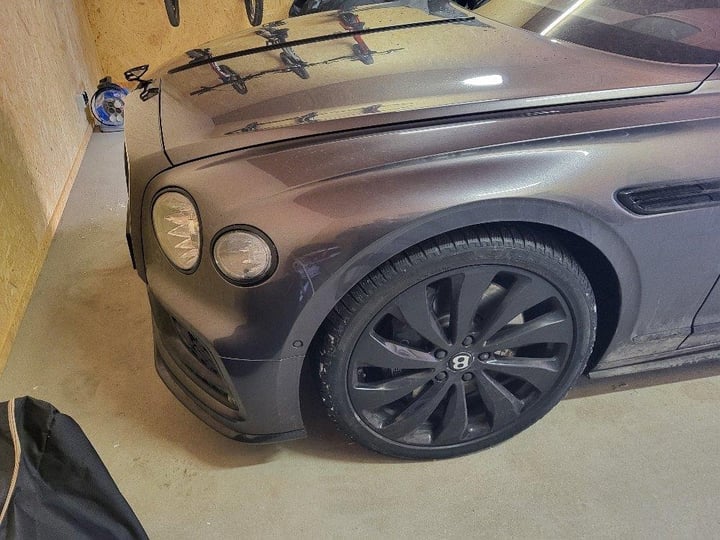 BENTLEY Flying spur / 2021 / Šiauliai