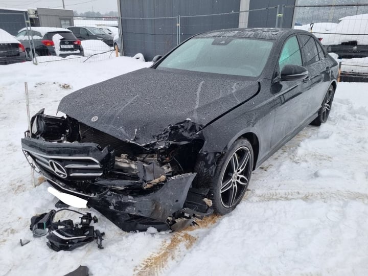 Mercedes Benz E220 / 2019 / Marijampolės r.