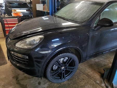 Porsche Cayenne / 2013 / Vilnius