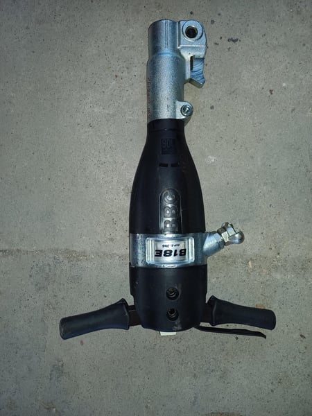 Pneumatinis atskėlimo plaktukas BBG