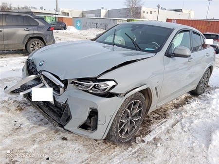 BMW X4 / 2023 / Riga