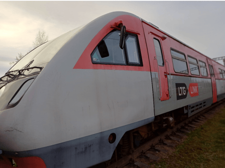 Dyzel.trauk.RA-2 varikl.vag.Nr. 94 24 9 003 701-0; 94 24 9 003 702-8 (2 vnt.)