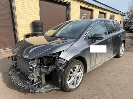 Toyota Corolla / 2025 / Riga