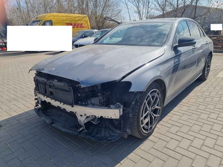 Mercedes Benz E220 / 2021 / Kaunas