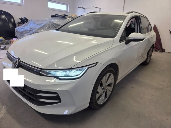 VW Golf / 2025 / Kaunas