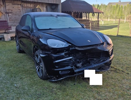 Porsche CAYENNE TURBO / 2011 / Tauragės raj.