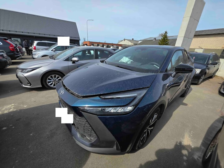 Toyota C-HR / 2025 / Riga