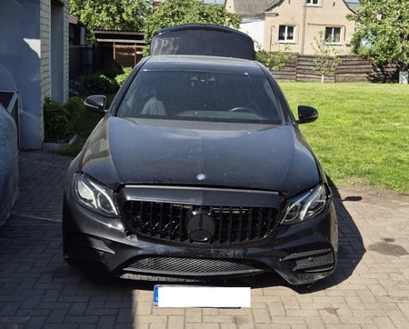Mercedes Benz E200 / 2017 / Kaišiadorių raj.