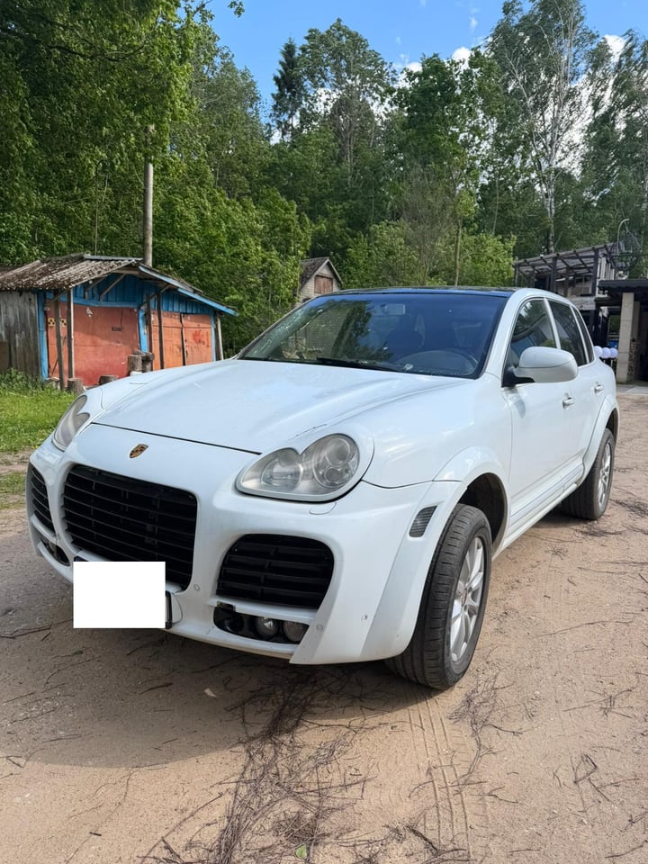 Porsche CAYENNE S / 2006 / Vilnius