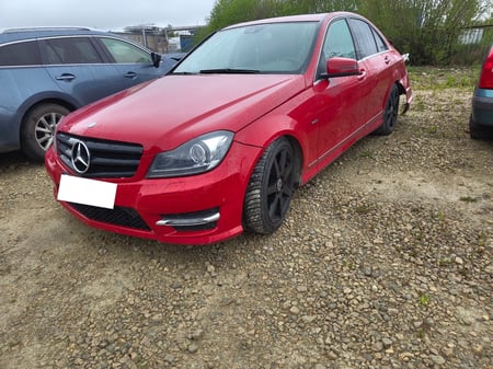 Mercedes Benz C250 / 2013 / Plungė