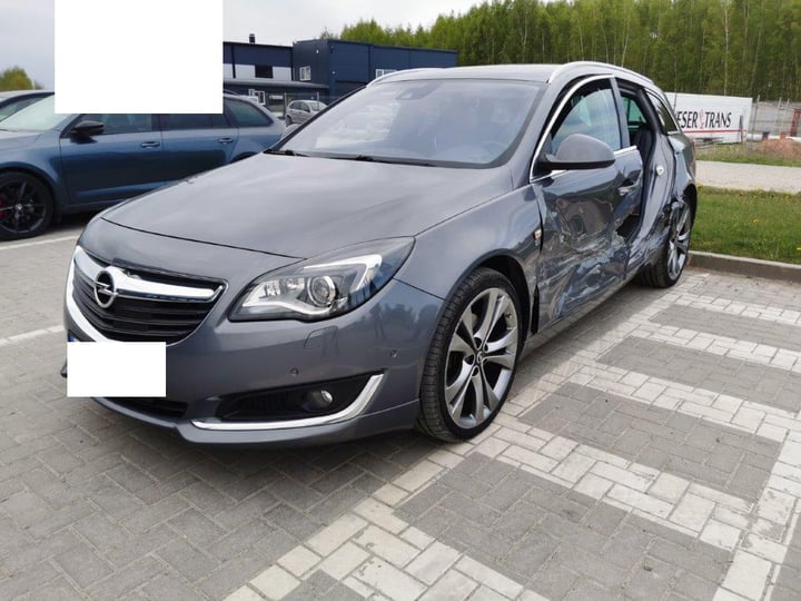 Opel INSIGNIA SPORTS TOURER / 2016 / Šiauliai