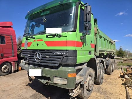 Daimler Chrysler 4143 / 2001 / Vilniaus r.