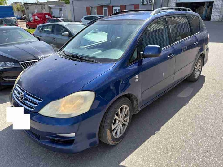 Toyota AVENSIS VERSO / 2005 / Kaunas