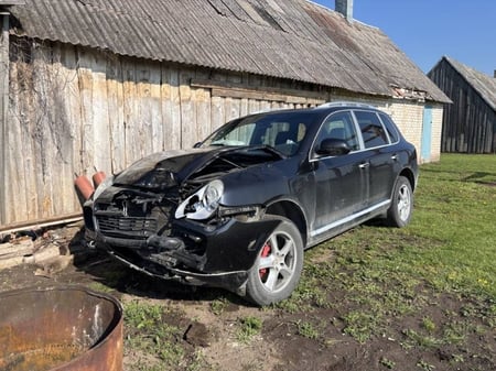 Porsche CAYENNE TURBO / 2005 / Biržų raj.