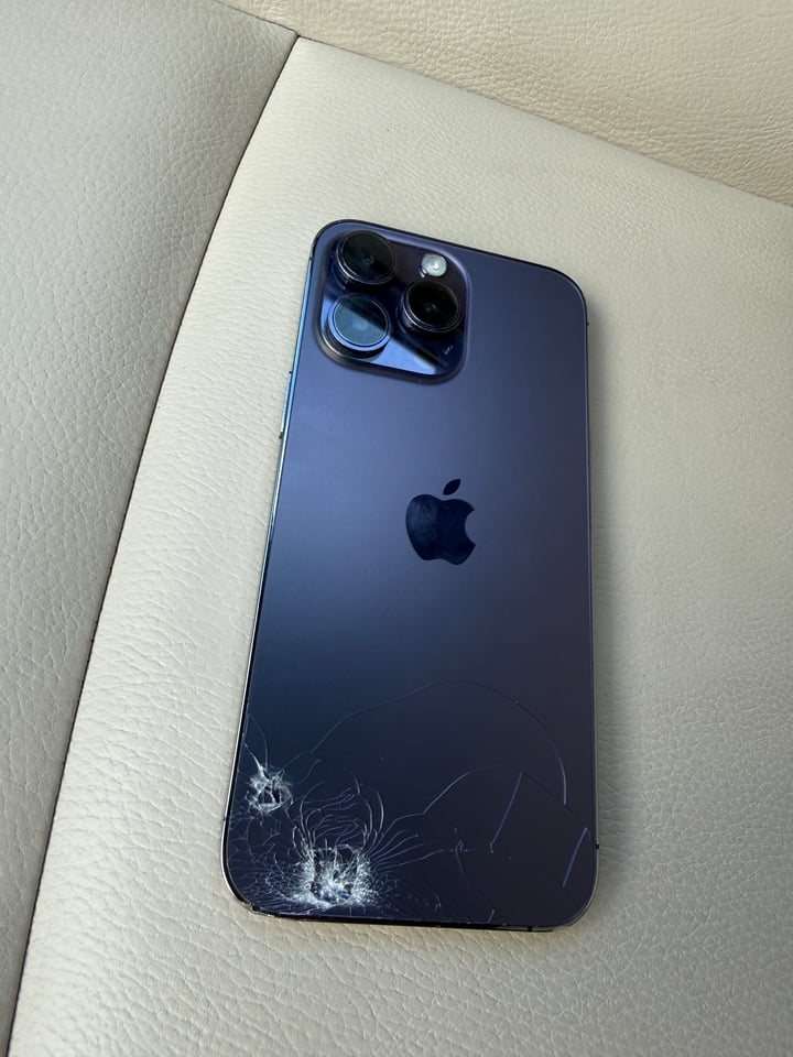 Iphone.