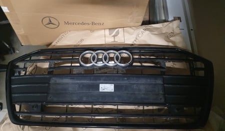 AUDI A6 2020m. radiatoriaus grotelės