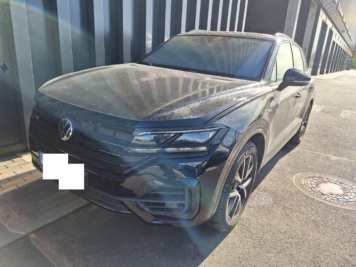 VW TOUAREG R / 2023 / Vilnius