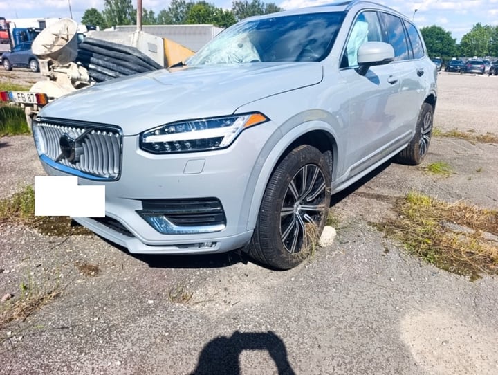 Volvo XC90 / 2025 / Alytus