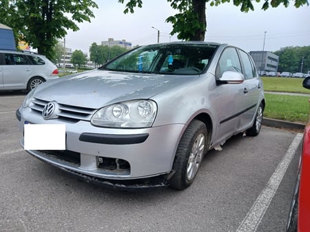 VW Golf / 2004 / Kaunas