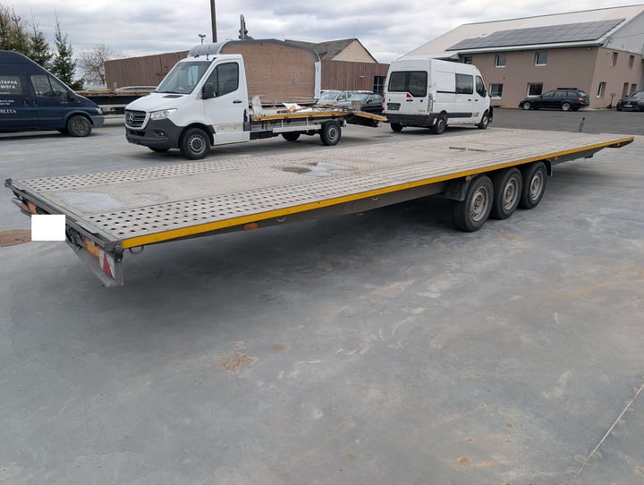 BESTTRAILERS N/d / 2025 / Kaunas
