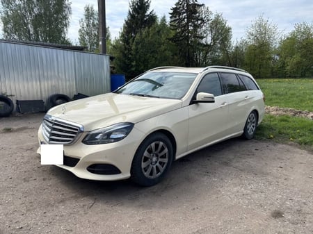 Mercedes Benz E200 / 2015 / Biržų raj.