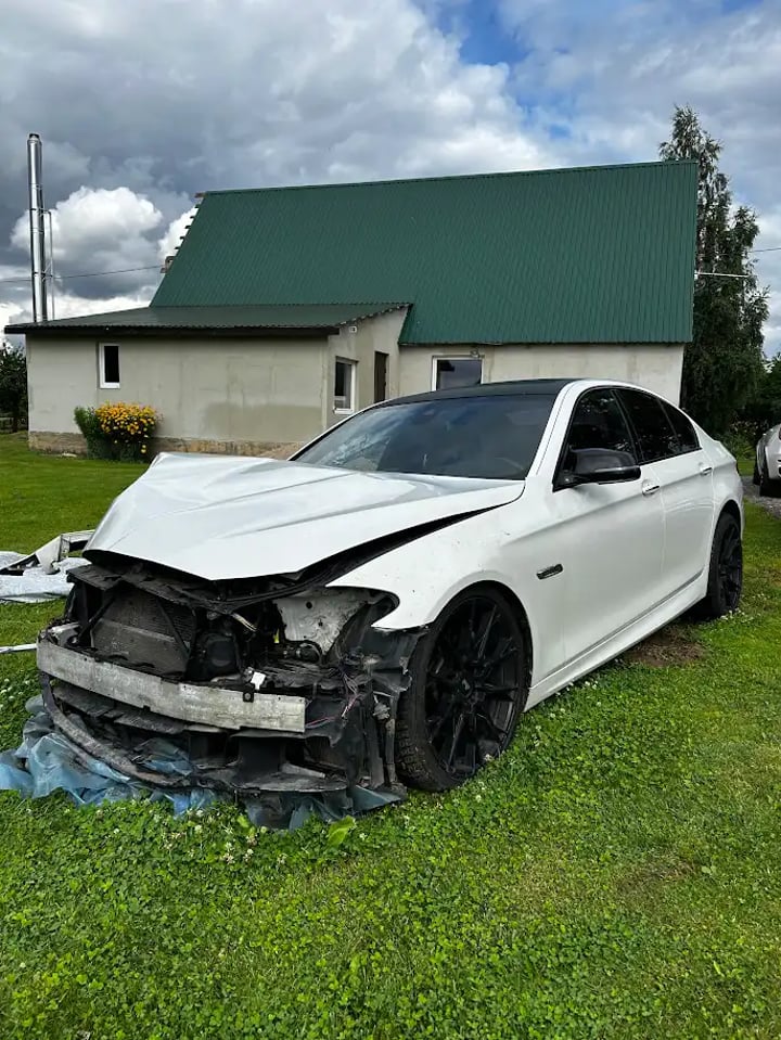 BMW 550i / 2016 / Pasvalio r.
