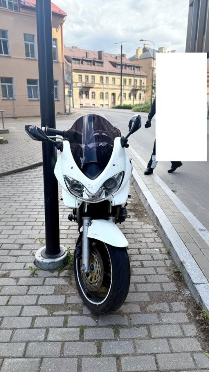 Suzuki GSF / 2003 / Vilnius