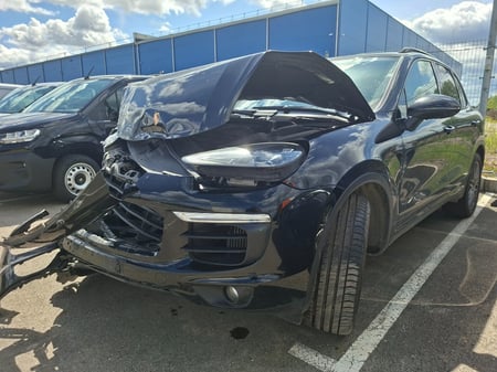 Porsche CAYENNE S / 2017 / Kaunas