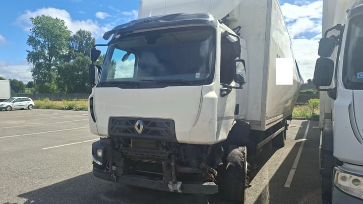 Renault D / 2021 / Riga