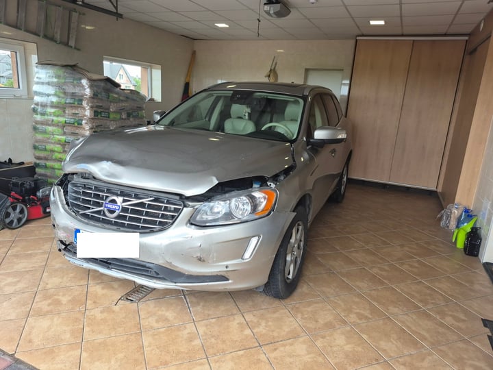 Volvo XC60 / 2012 / Šiauliu raj.