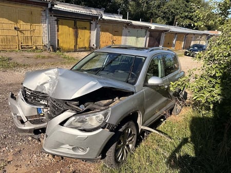 VW Tiguan / 2009 / UTENA