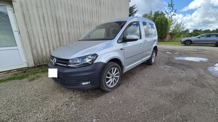 VW Caddy / 2017 / Latvija