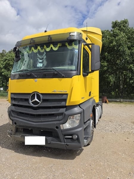 Mercedes Benz Actros / 2014 / Lenkija