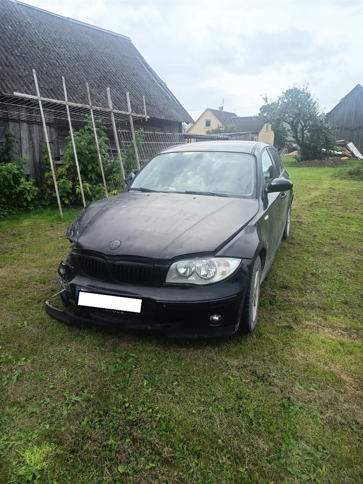 BMW 116i / 2005 / Radviliškio raj.