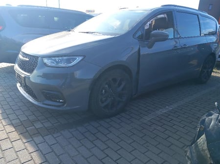 Chrysler Pacifica / 2022 / Kaunas