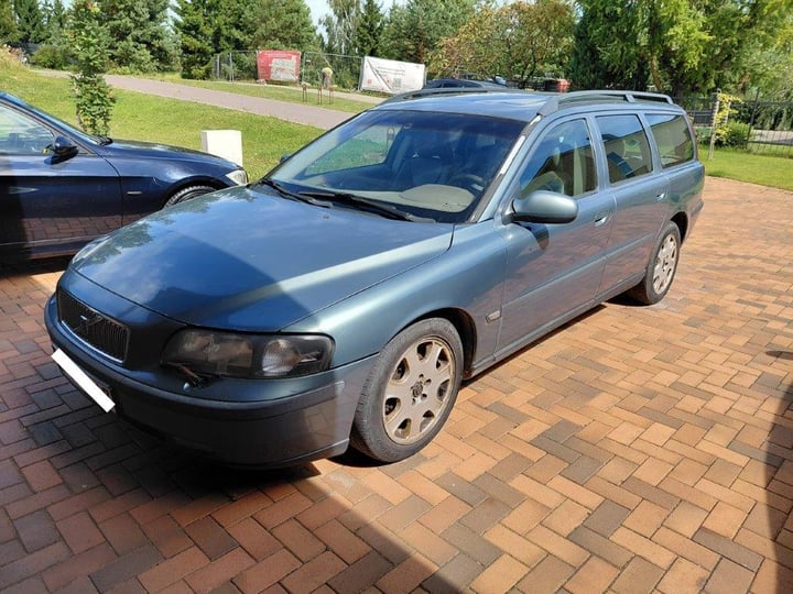 Volvo V70 / 2000 / Vilniaus r.