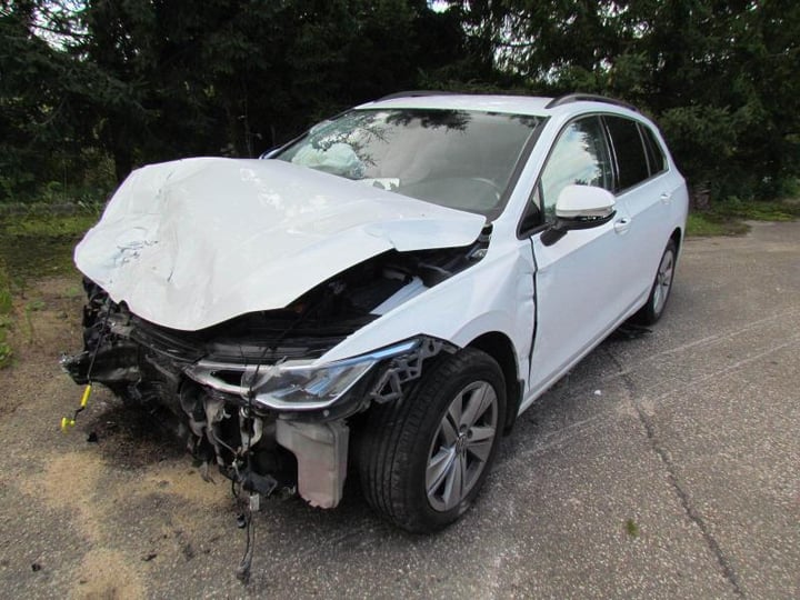 VW Golf / 2022 / Kalvarija